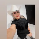 @karinacoronado826