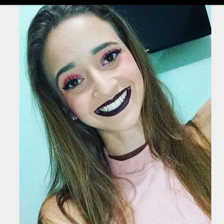 @thalitamrcr
