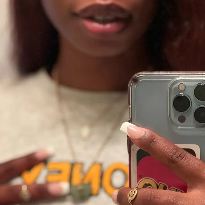alonisjade