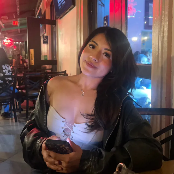 @notbbyleo