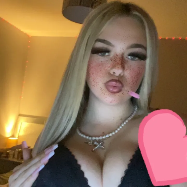 keira_cxo11