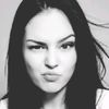 kicsihold78