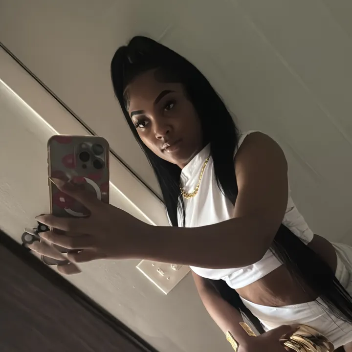 @veemariee._