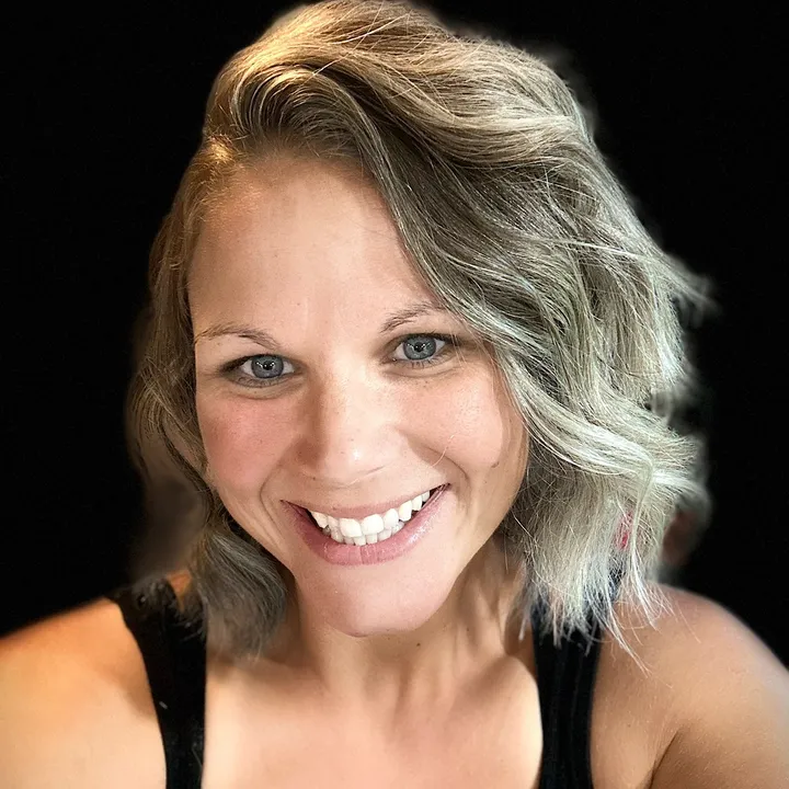 j.lindsaythompson