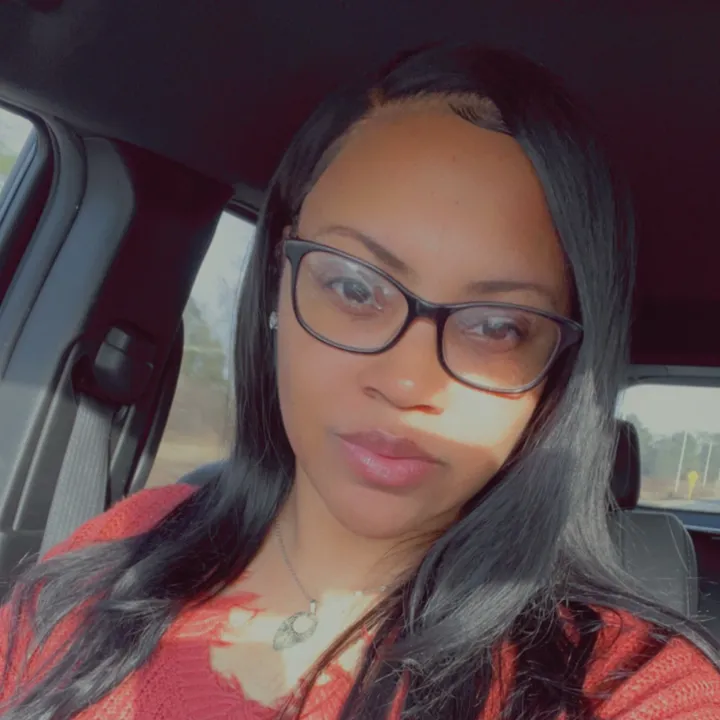 @sincerely_angela