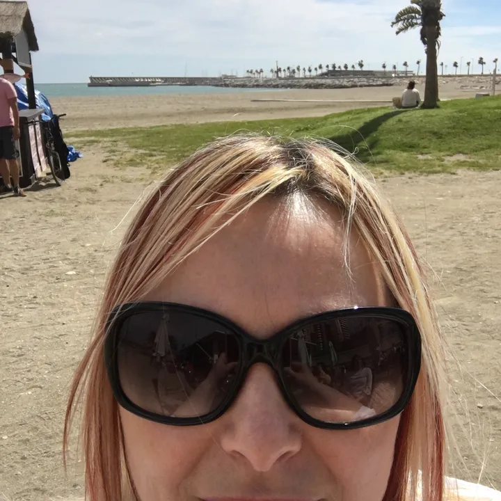 allyb_b