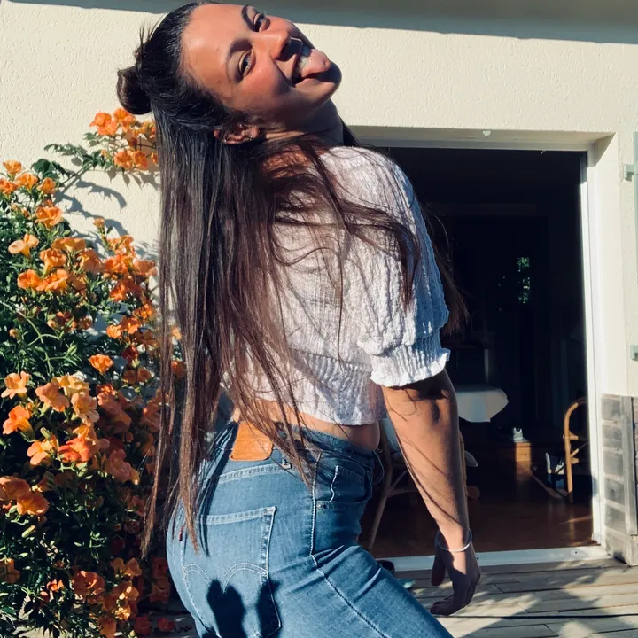 lola_caillot