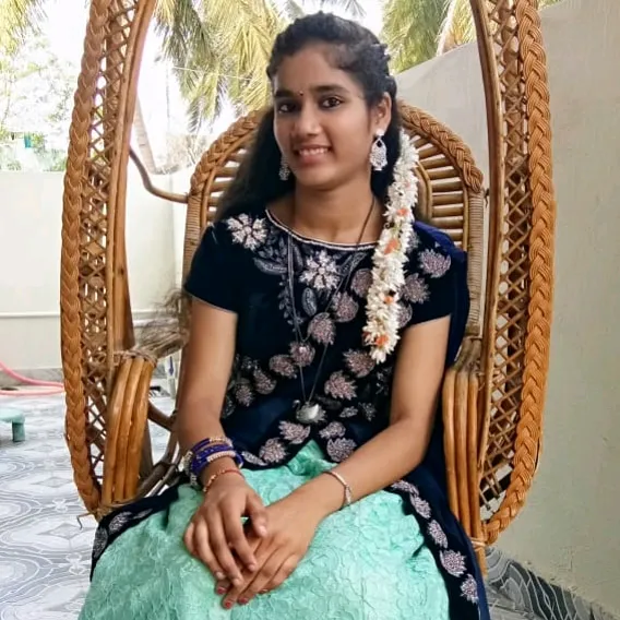 @anandhikaanandhika