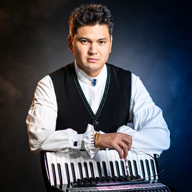 @makhmudurumbayev