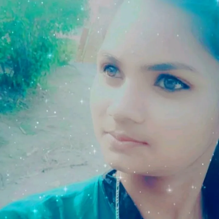 rakshi558
