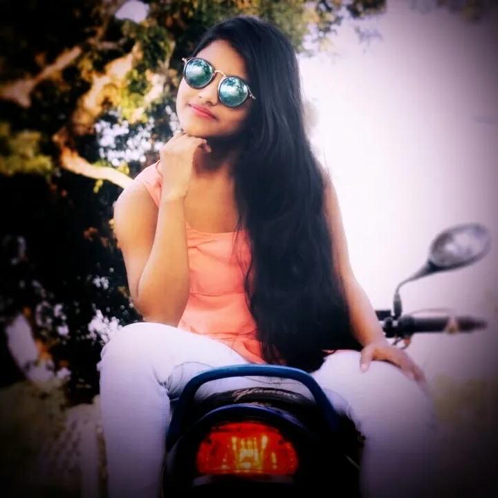 _its_mahi_23