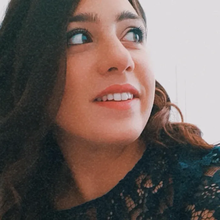 smilingchick4