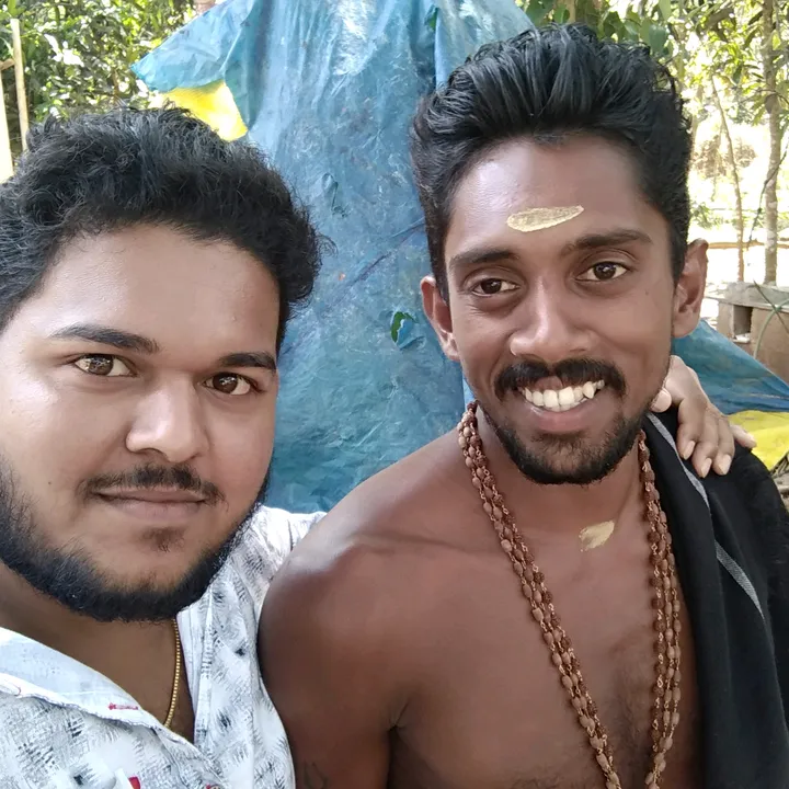 @vishnu_kavil