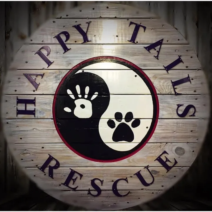 happytailsrescueinc_