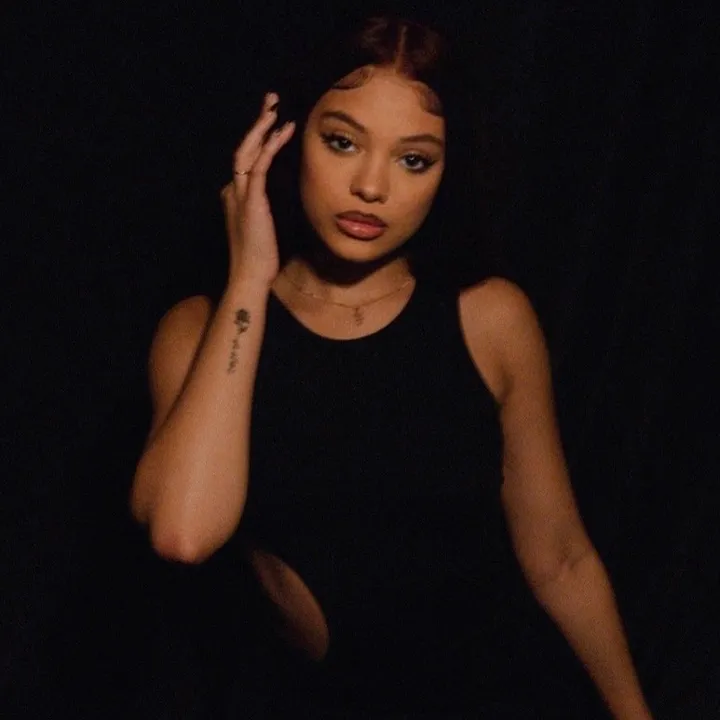 @itsmixedbarbie