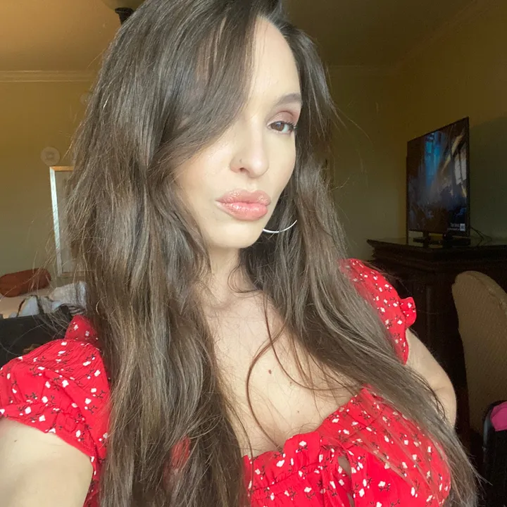 @hannahsxxo