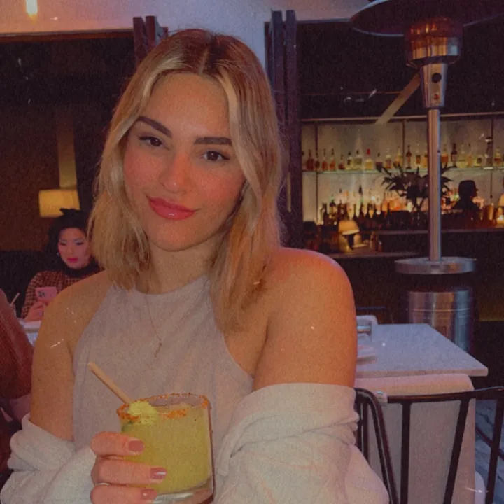loryhallajian