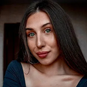 @deluxegirlofficia