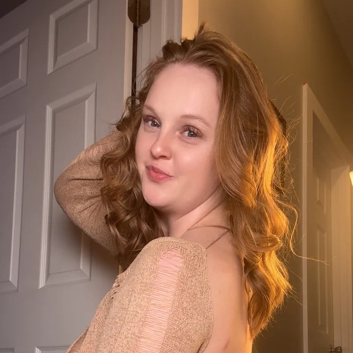 @scarletirisbabee