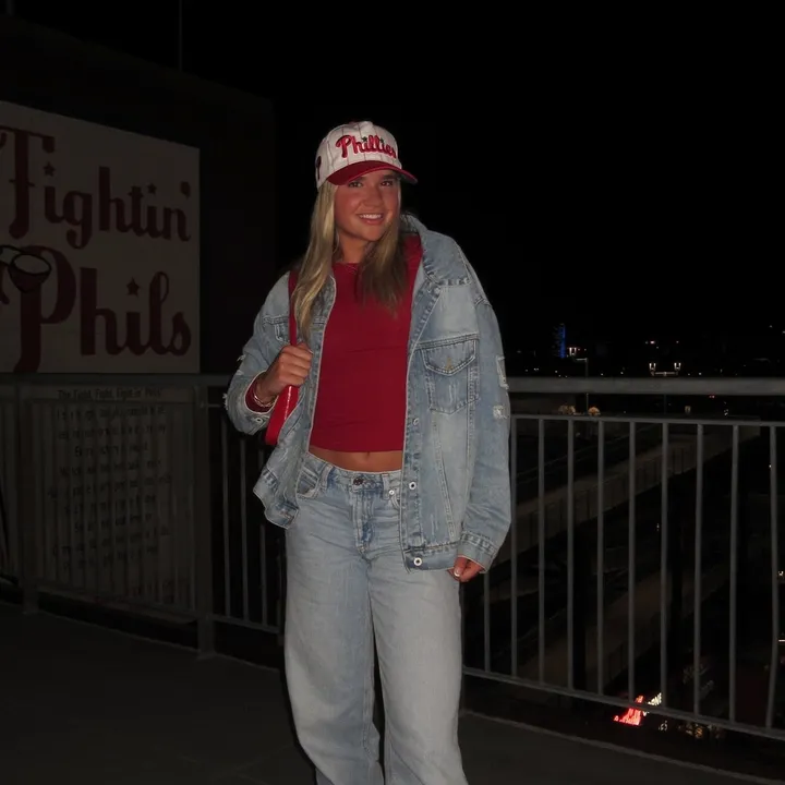 @notlydiastoner