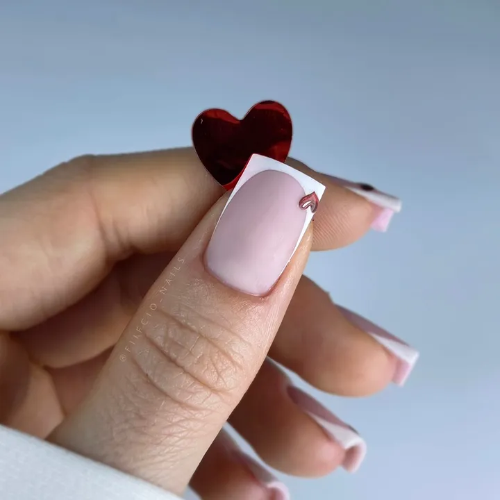fiifcio_nails