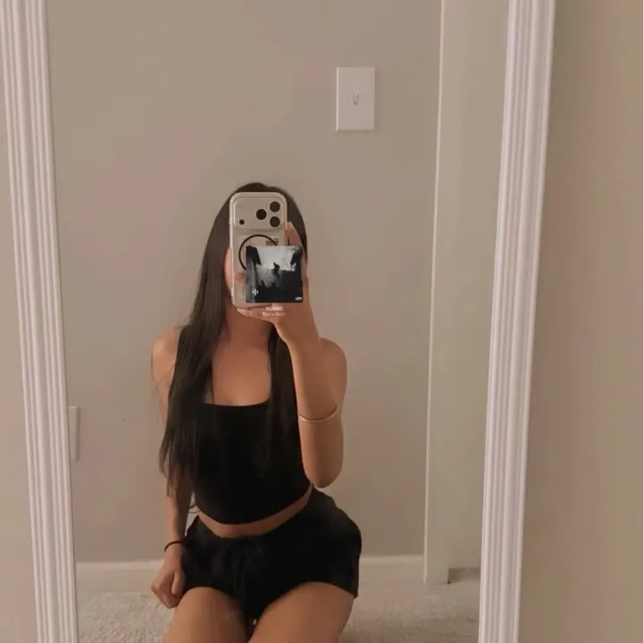 @_leenuu
