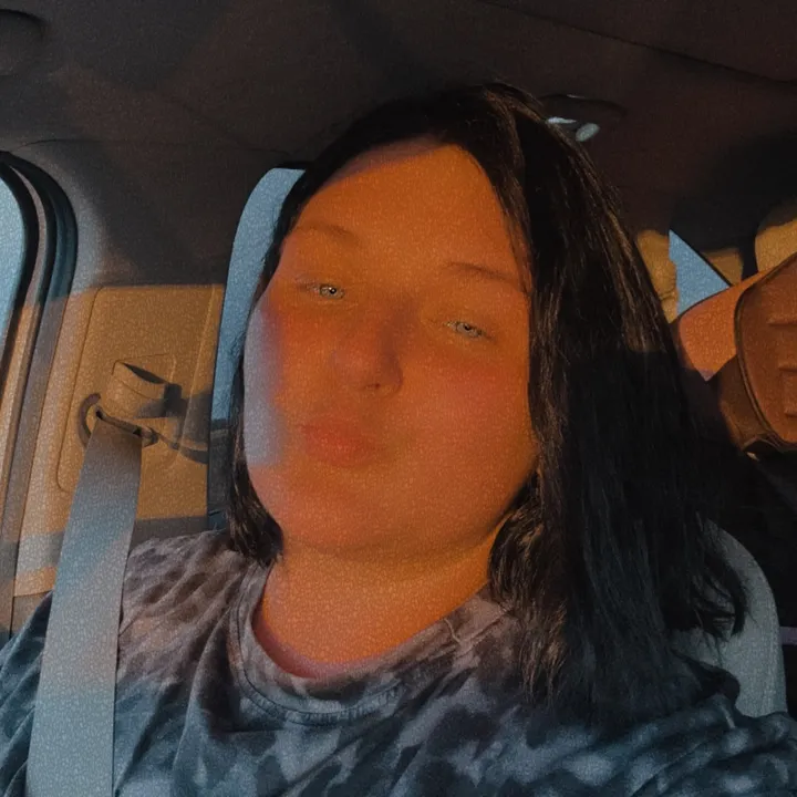 @heyitskait23