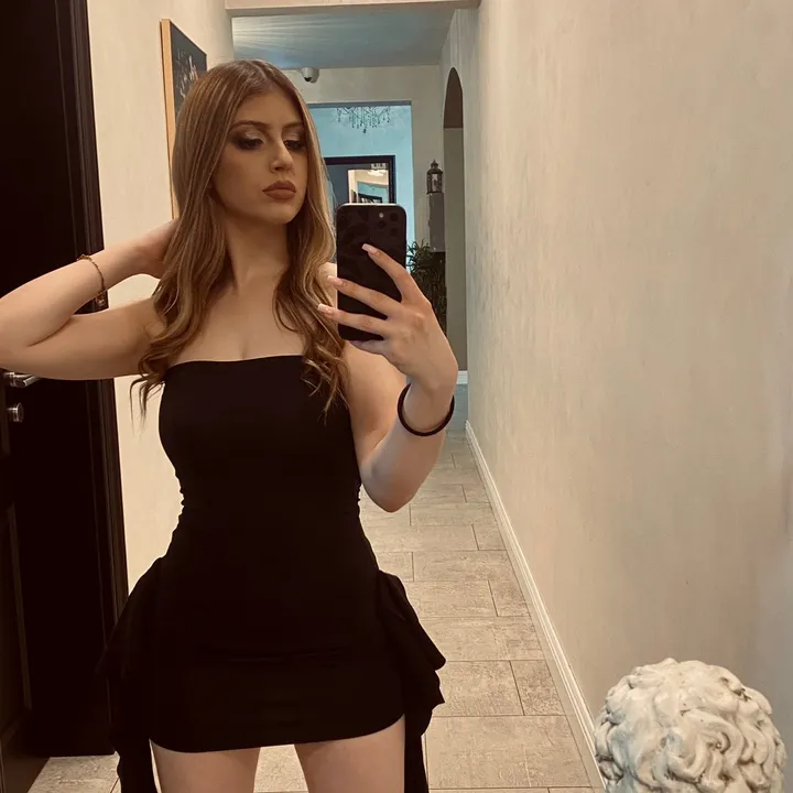 @elenaatadiic
