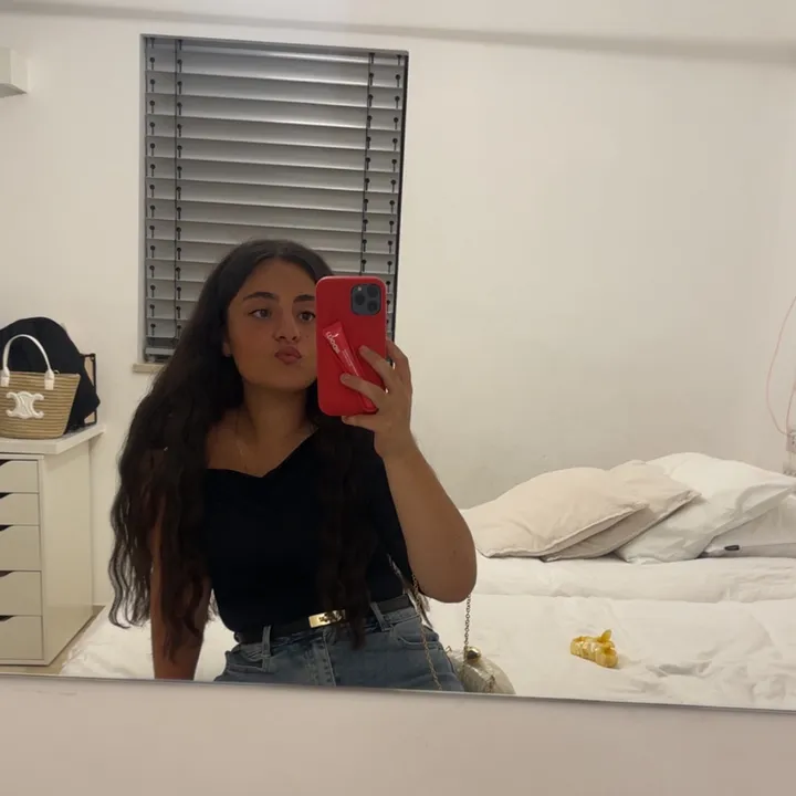 @lena_azl