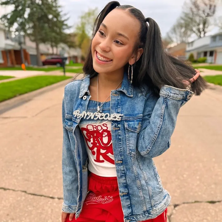 @paynicole