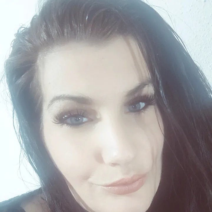 @lindalennox