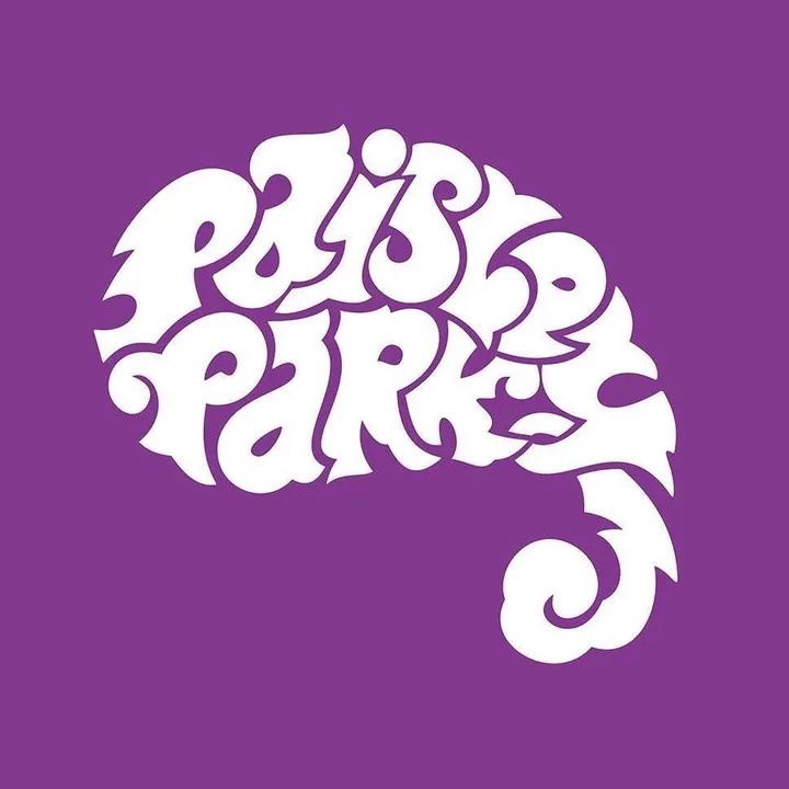 @paisleypark