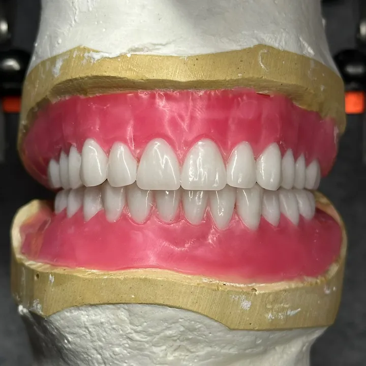 @denturetechnician