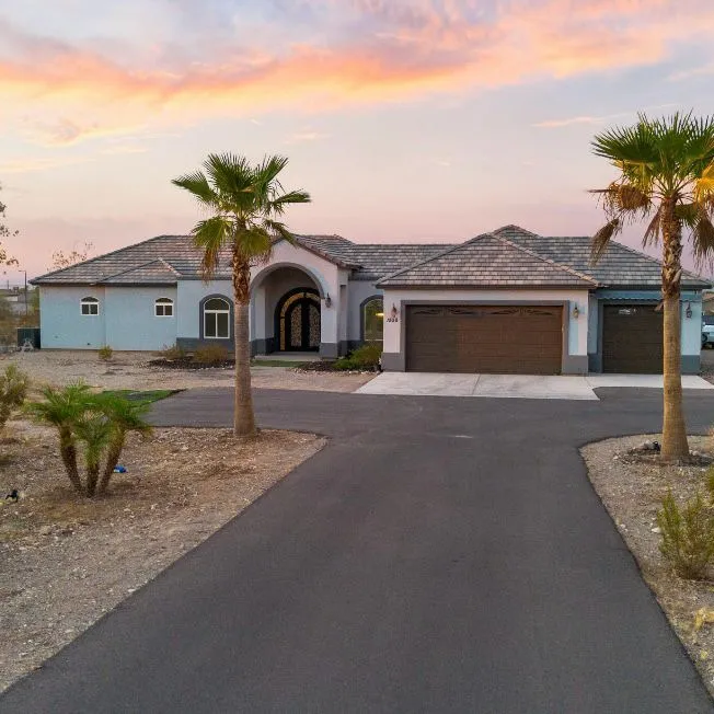 @azluxproperties