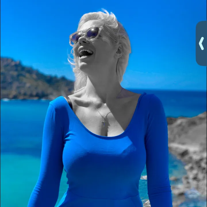 lana.fitline