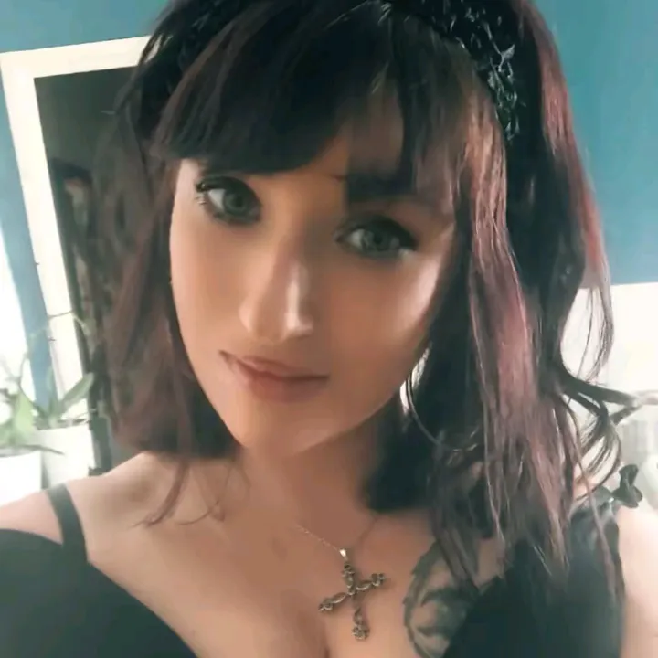 @meliebzz