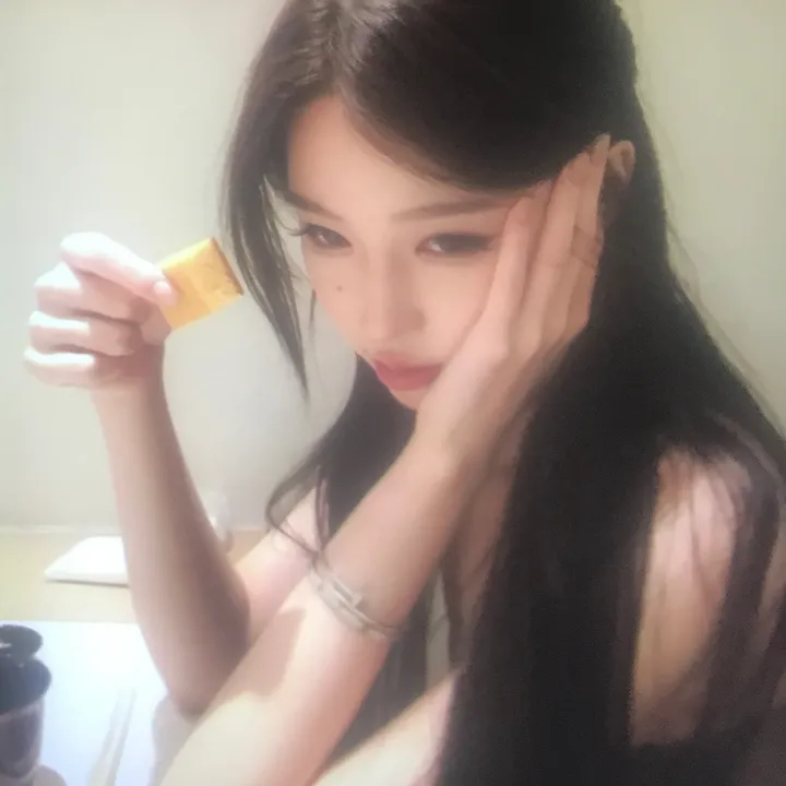 @yzv26134