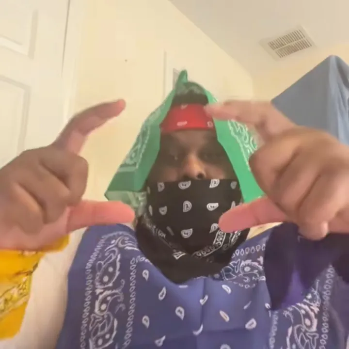 @tismalla_hoodlegend