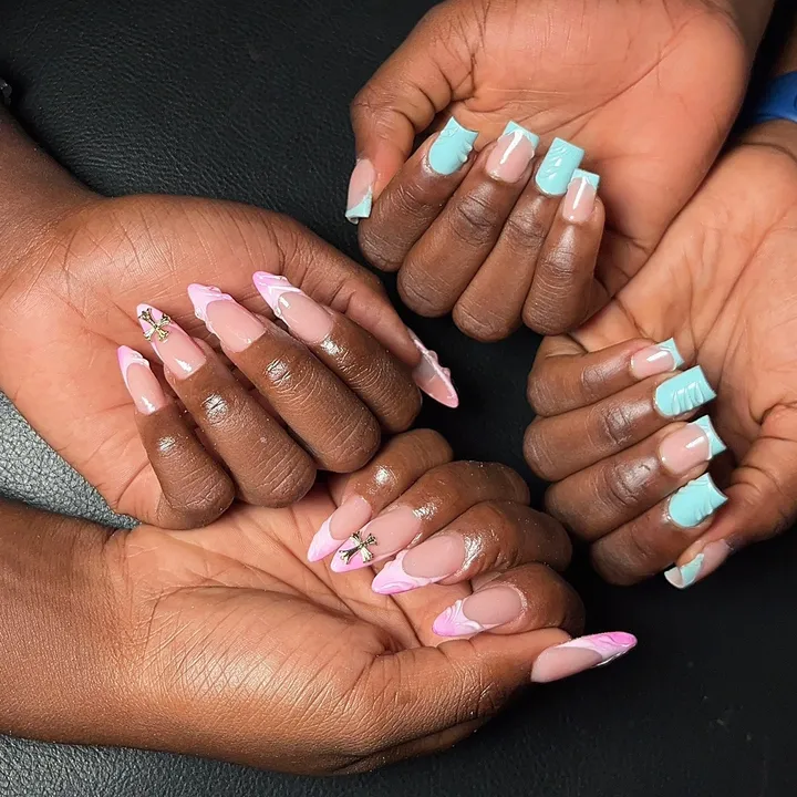 arteestry_nailsnlashes