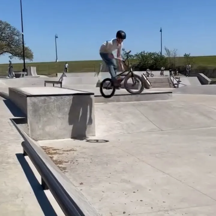 @bmxjt3