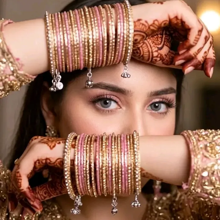 @syedahoor_11