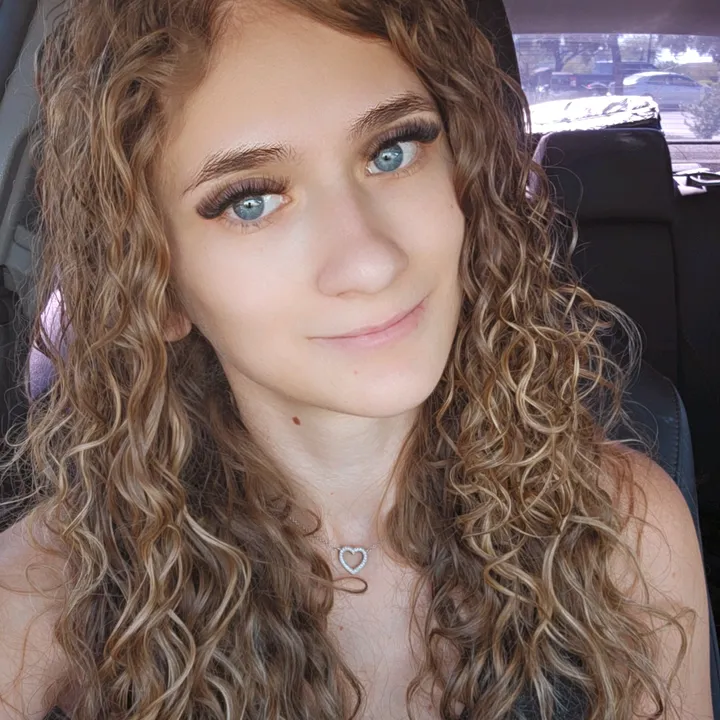 miss.phoebev