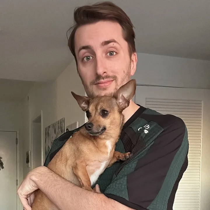 @shyknocklol