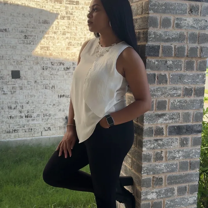 @destiny__jones