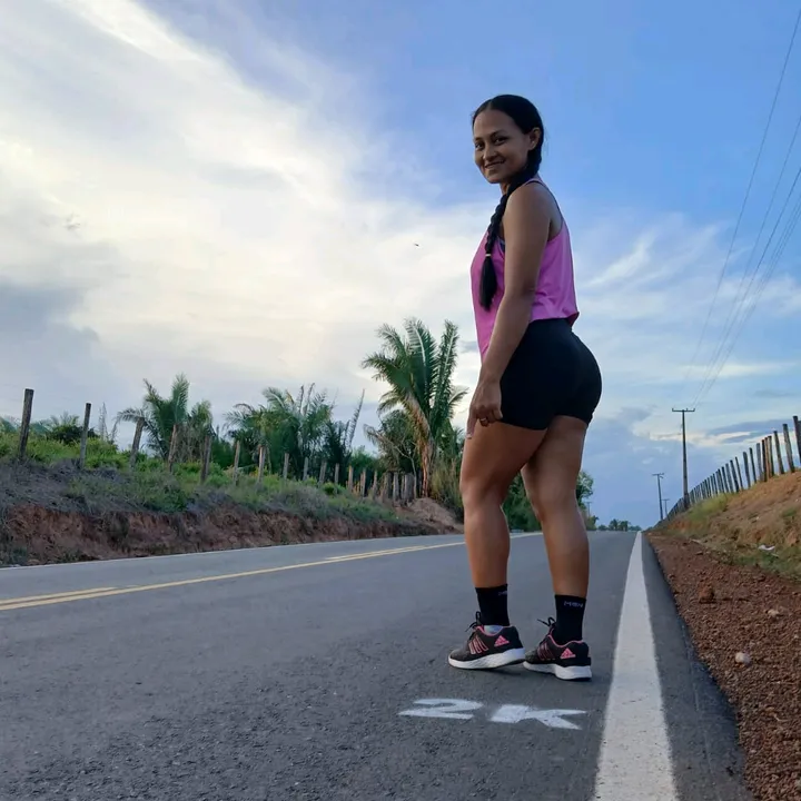 @thiiany_santoos