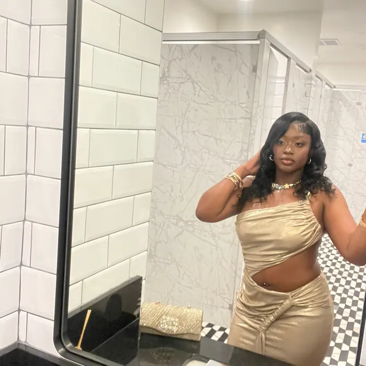 @_justtroyy