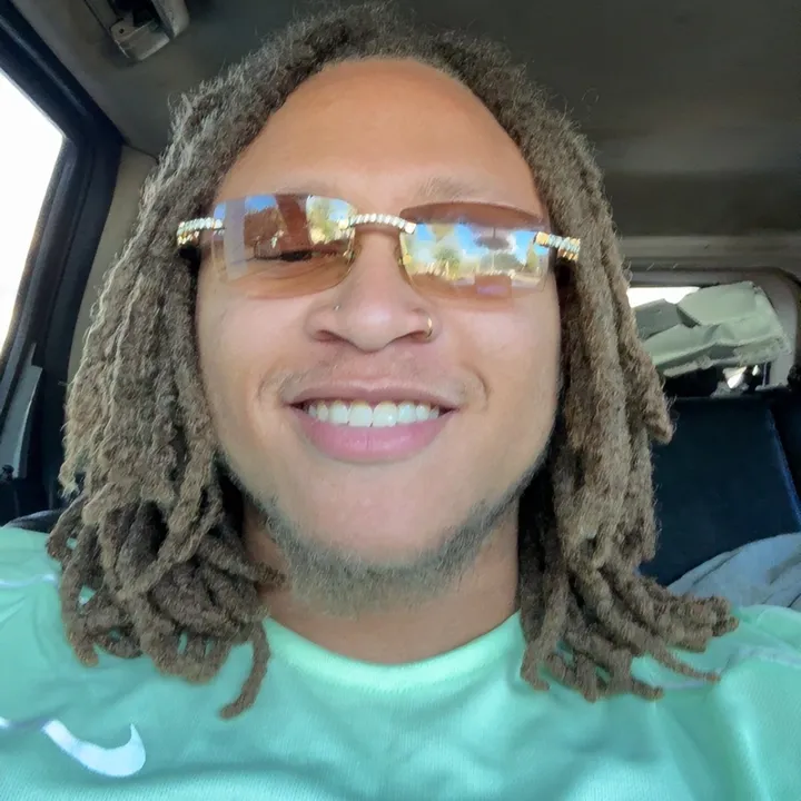 @larry.jacksonn