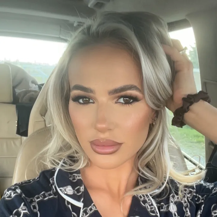 @anyawalsh1x