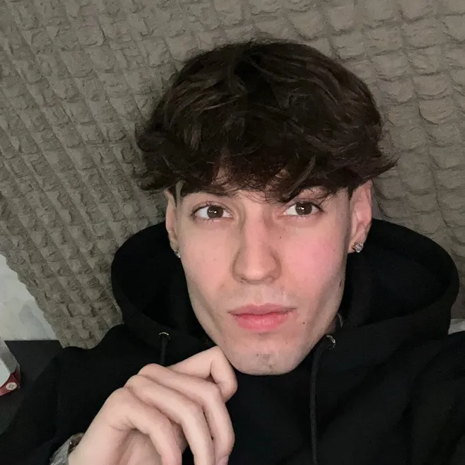 @edoardovictorovss