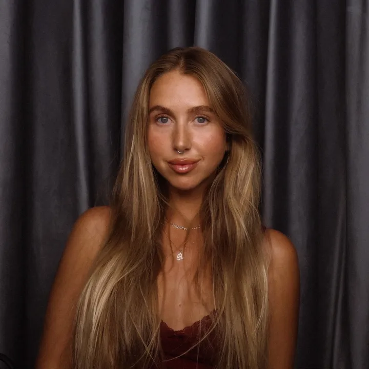 @caitregan